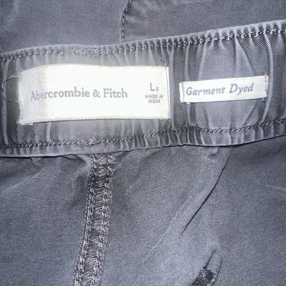 Abercrombie & Fitch product pair